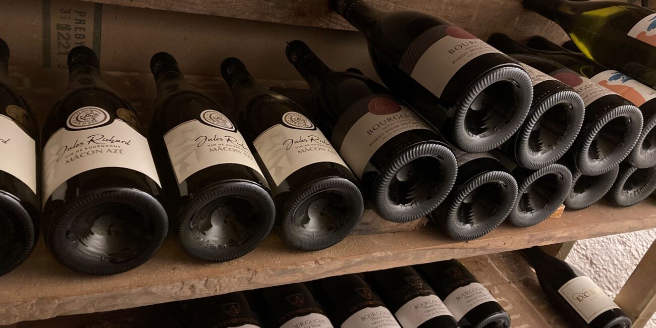 Vins du mâconnais proposés à la carte - table d'hôtes